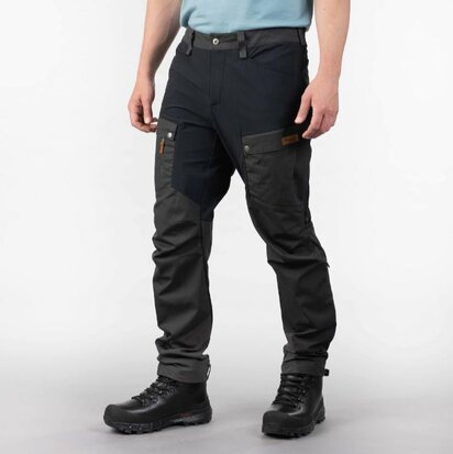 Bergans Nordmarka Favor Outdoor Pants Men Charcoal/Black