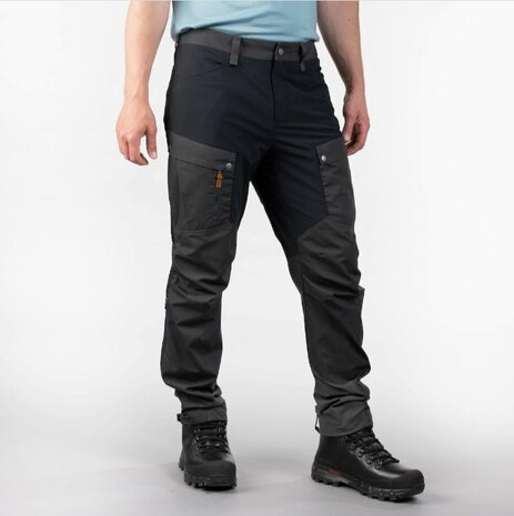 Bergans Nordmarka Favor Outdoor Pants Men Charcoal/Black